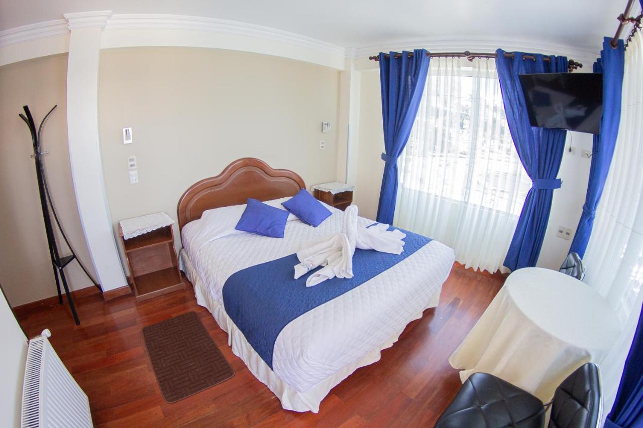 Hotel Lago Azul Copacabana  Habitación foto